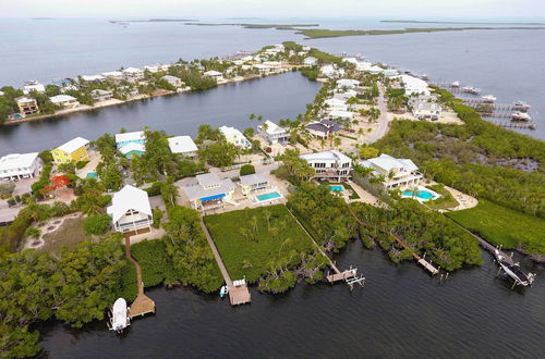 Foto 4 - Luxury Key Largo Home w/ Guest House & Pool