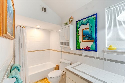 Photo 15 - Luxury Key Largo Home w/ Guest House & Pool