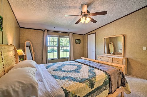 Foto 20 - Monett Family Ranch Home w/ Fireplace & Huge Deck