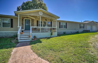 Photo 1 - Monett Family Ranch Home w/ Fireplace & Huge Deck