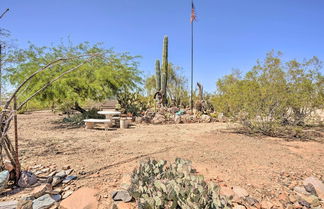 Photo 2 - Dreamy Desert Studio w/ Deck + Pool Access