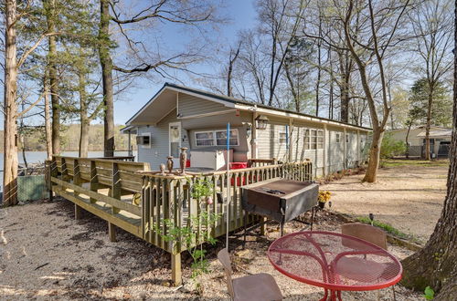 Photo 30 - Athens Vintage Fishing Cabin on Elk River