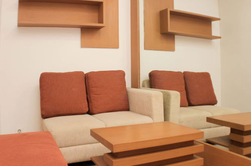 Photo 8 - Cozy Living Studio Room At Metropark Condominium Jababeka Apartment