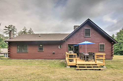 Photo 5 - Cozy Family-friendly Pine Grove Cabin w/ Fire Pit