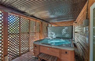 Photo 2 - Carnelian Bay Home w/ Hot Tub: Near Lake Tahoe