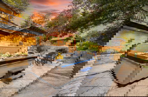 Photo 51 - Luxury Riverfront Villa With Firepit & Gameroom!