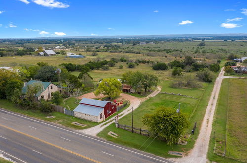 Photo 41 - Gorgeous Barn Cabin With Firepit 10min From Main St