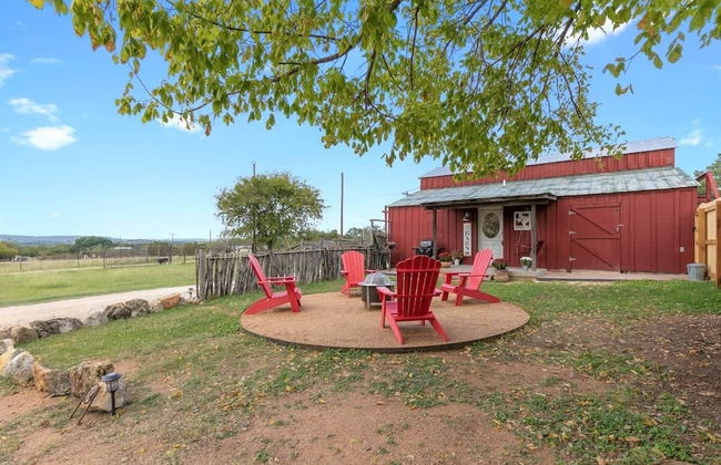 Gorgeous Barn Cabin 10min From Main St! - Foto 32