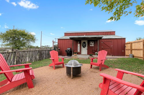 Photo 27 - Gorgeous Barn Cabin With Firepit 10min From Main St