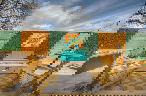 Photo 27 - Luxury Modern Home With Hot tub Deck & Firepit!