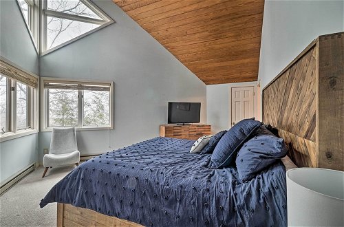 Photo 30 - Mountaintop Wintergreen Resort House w/ Deck
