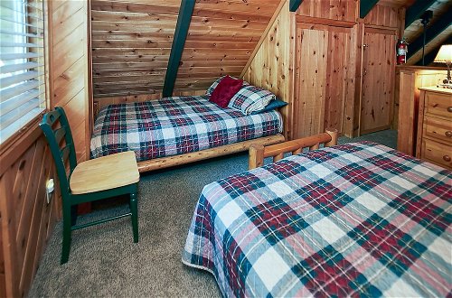 Photo 6 - Secluded Big Bear Cabin w/ Private Hot Tub + Deck