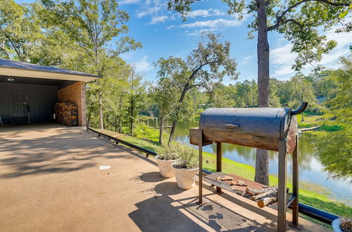 Foto 9 - Lakefront Retreat in Jefferson w/ Screened Porch