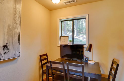 Photo 11 - Westwood Lakefront Cabin w/ Hot Tub & Boat Dock