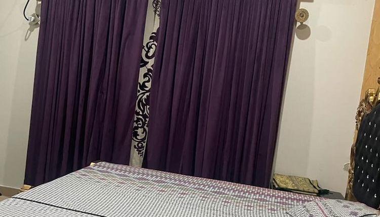 Photo 1 - Warraich Villa gt Raod Gujrat Entire