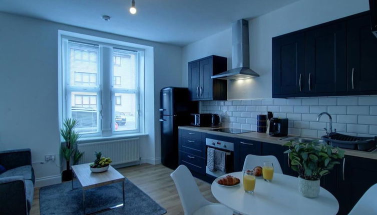 Foto 1 - Dundee - 1 Bed - Sleeps 4 - Free Parking