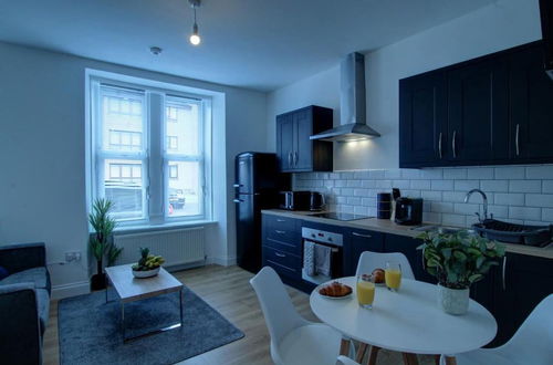 Foto 1 - Dundee - 1 Bed - Sleeps 4 - Free Parking