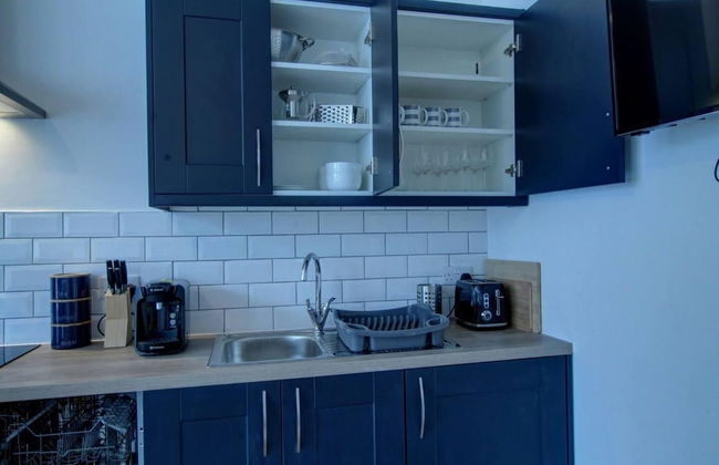 Dundee - 1 Bed - Sleeps 4 - Free Parking - Foto 13
