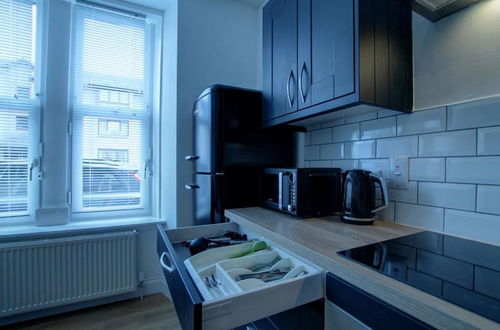 Foto 13 - Dundee - 1 Bed - Sleeps 4 - Free Parking