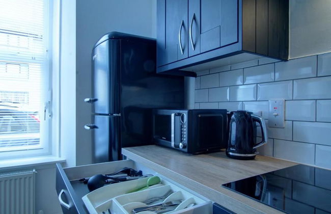 Dundee - 1 Bed - Sleeps 4 - Free Parking - Foto 11