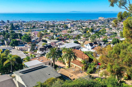 Photo 16 - Stunning Ventura Cottage w/ Deck + Ocean View