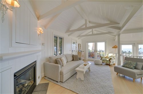 Photo 14 - Stunning Ventura Cottage w/ Deck + Ocean View