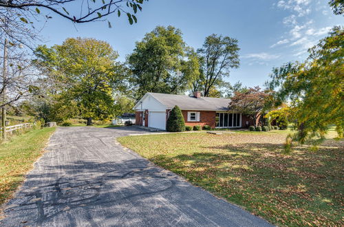 Photo 4 - Quaint Economy Retreat w/ Patio & Spacious Yard