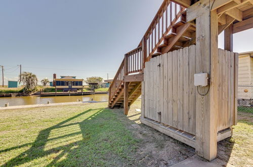 Photo 8 - Waterfront Sargent Home w/ Kayaks & Boat Dock