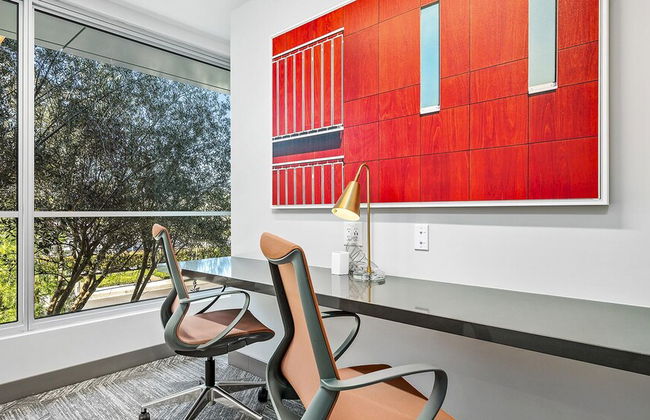 Global Luxury Suites Irvine - Foto 34