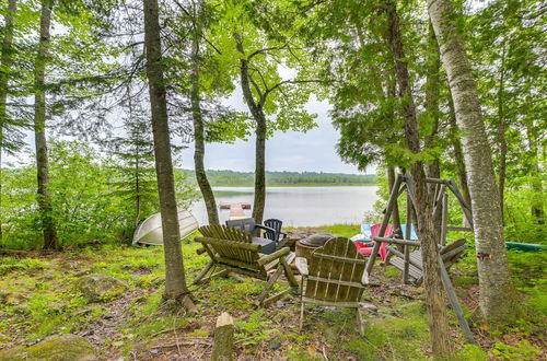 Photo 11 - Secluded Harmony Cabin w/ Deck, Dock, Boats