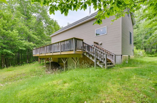 Photo 18 - Secluded Harmony Cabin w/ Deck, Dock, Boats