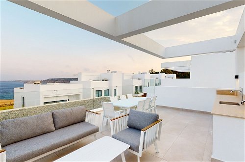 Foto 24 - Sanders Konnos Bay Cleo - Amazing 4-bedroom Villa With a Side Sea View