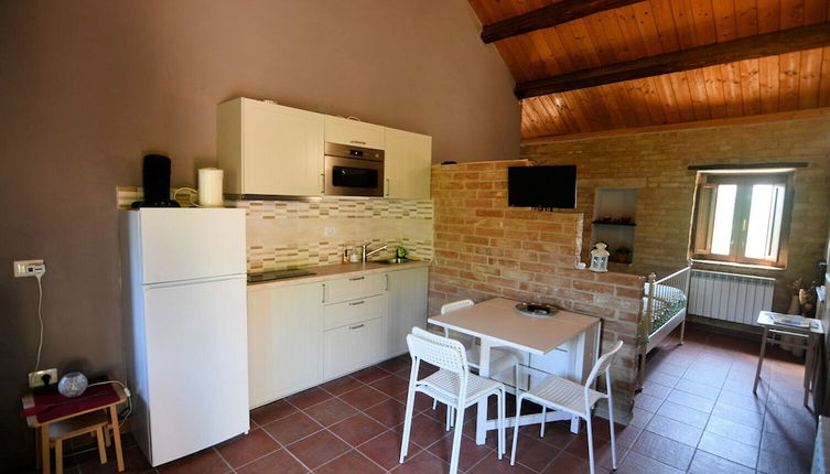 Foto 1 - Charming 2-bed Apartment in Petritoli