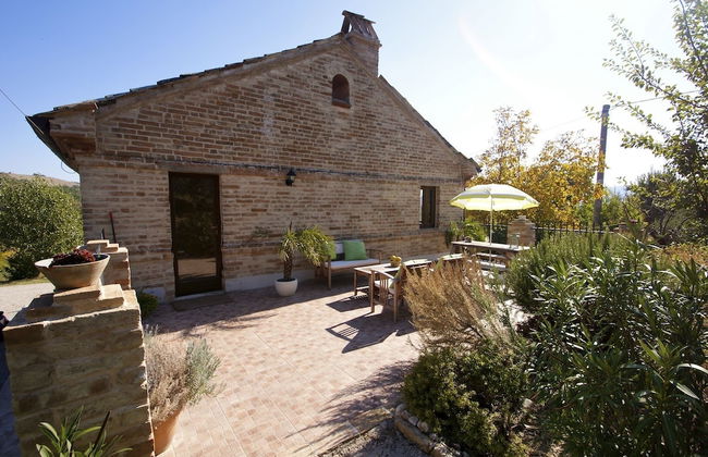Charming 2-bed Apartment in Petritoli - Foto 9