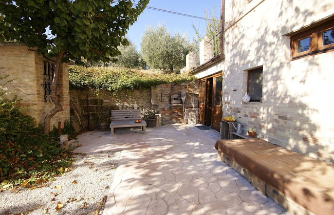 Charming 2-bed Apartment in Petritoli - Foto 4