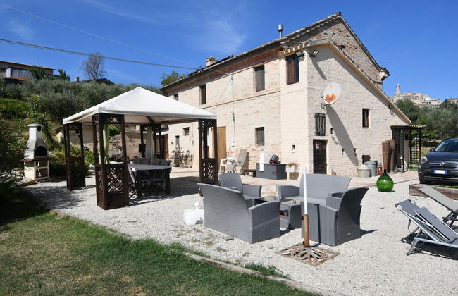 Charming 2-bed Apartment in Petritoli - Foto 6