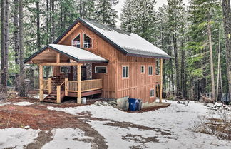 Photo 1 - Beautiful Leavenworth Cabin Getaway w/ Hot Tub