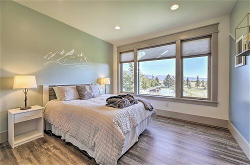 Photo 38 - Stunning Valley Home w/ Furnished Deck & Mtn Views
