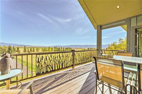Photo 36 - Stunning Valley Home w/ Furnished Deck & Mtn Views