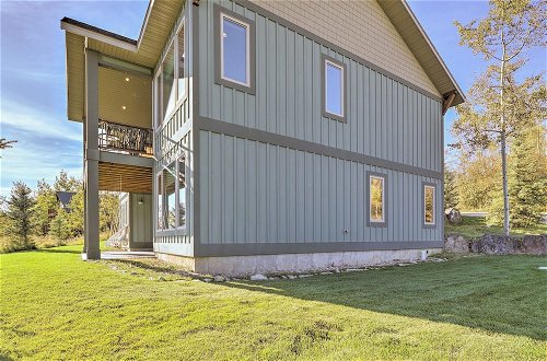 Photo 6 - Stunning Valley Home w/ Furnished Deck & Mtn Views