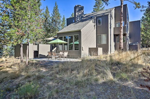 Foto 13 - Large Sunriver Retreat w/ Hot Tub: Ski + Hike