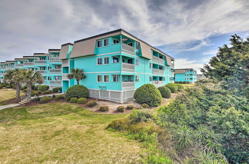 Photo 4 - Beachfront Condo w/ Boardwalk & Pool Access