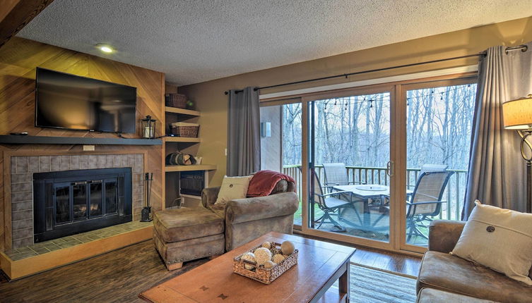 Photo 1 - Cozy Bellaire Condo w/ Balcony - 3 Mi to Skiing