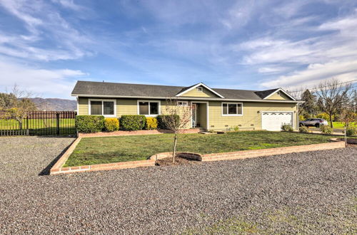 Photo 36 - Charming Ukiah Home ~ 2 Miles to Lake Mendocino