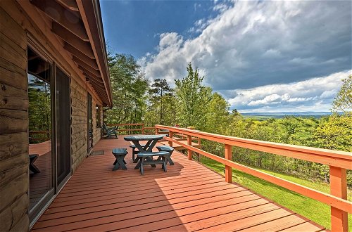 Photo 11 - Bedford House on 1 Acre w/ Deck, Views