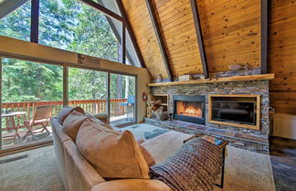 Foto 1 - Luxe Lake Arrowhead Home w/ Game Room+hot Tub