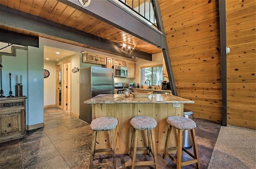 Foto 15 - Luxe Lake Arrowhead Home w/ Game Room+hot Tub