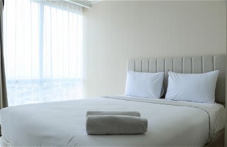 Photo 1 - Cozy Stay Studio Room At 30Th Floor Green Sedayu Apartment