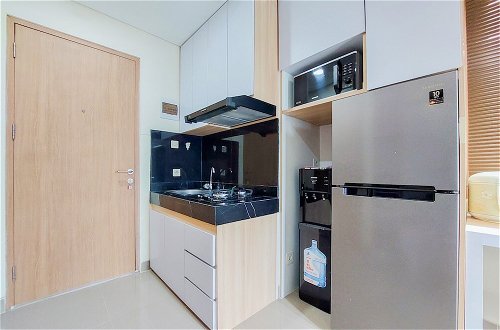 Foto 7 - Best Homey Studio Apartment At B Residence
