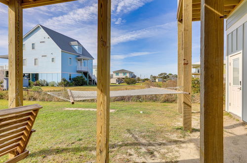 Photo 22 - Waterfront Home w/ Sunset & Lighthouse Views